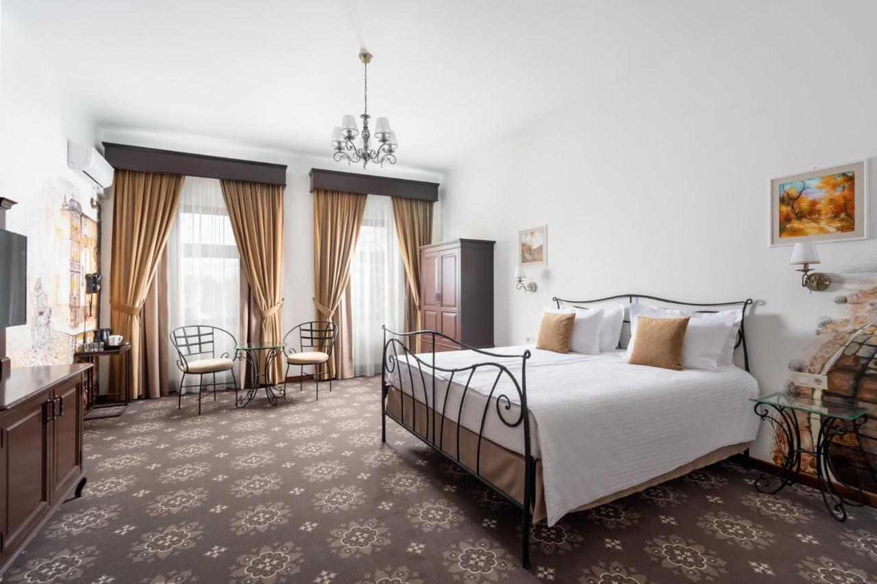Hotel Leul De Aur Sebes  Luaran gambar