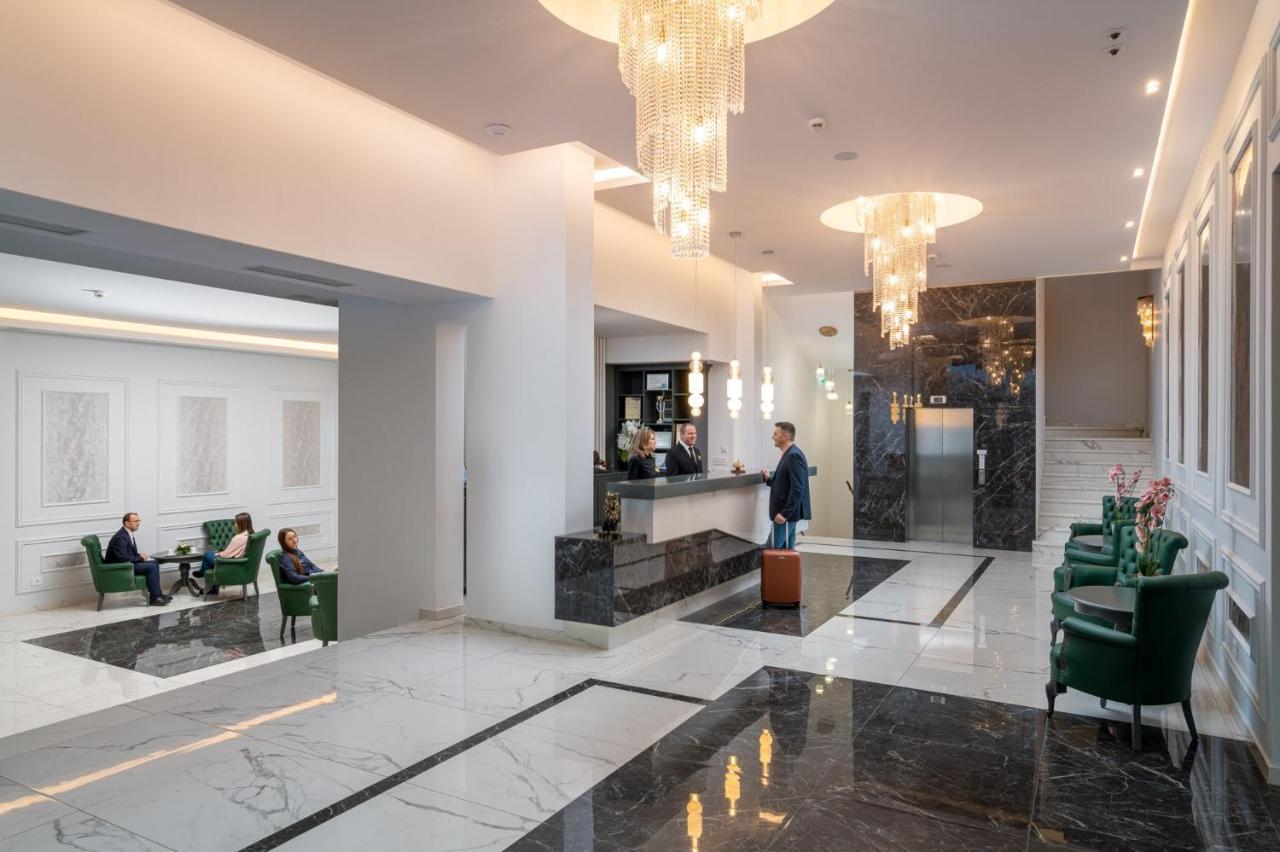 Hotel Leul De Aur Sebes  Luaran gambar