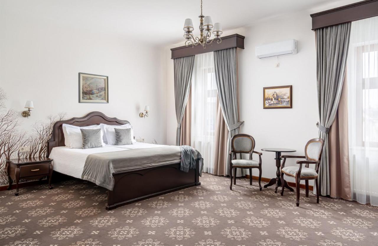 Hotel Leul De Aur Sebes  Luaran gambar