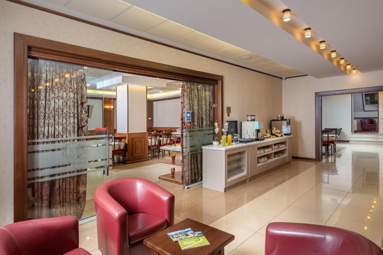 Hotel Leul De Aur Sebes  Luaran gambar